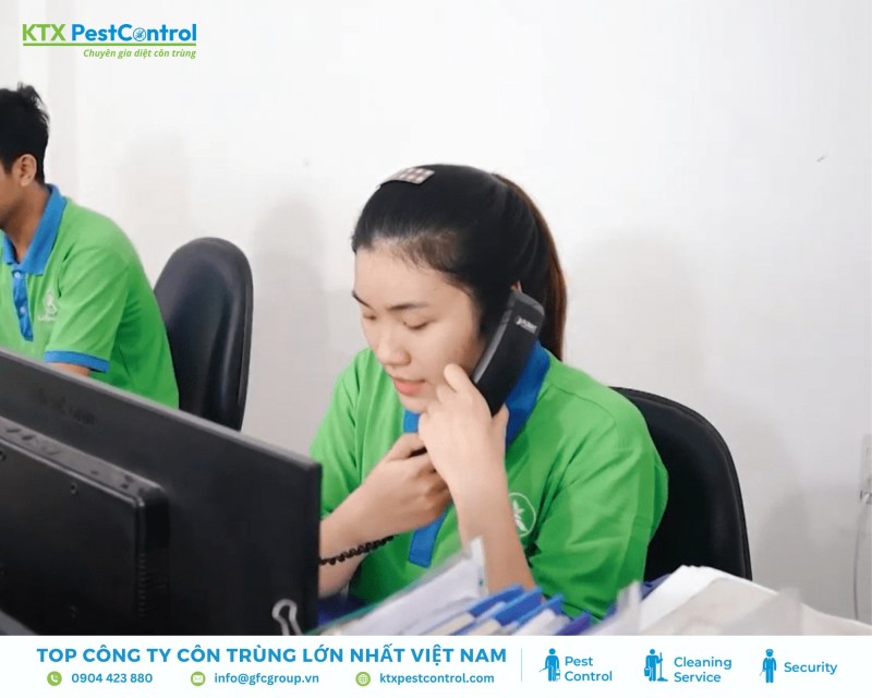 Kỹ thuật viên đến khảo sát thực tế sau khi tiếp nhận yêu cầu và thông tin từ khách hàng